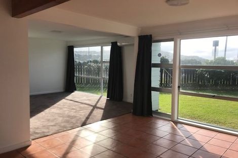 Photo of property in 2/163 Rongotai Road, Rongotai, Wellington, 6022