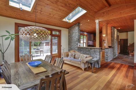 Photo of property in 31 Tinopai Road, Titirangi, Auckland, 0604