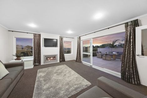 Photo of property in 42 Sovereign Street, Flat Bush, Auckland, 2019