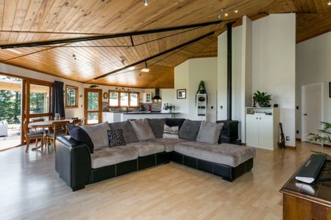 Photo of property in 800 Maraetotara Road, Maraetotara, Havelock North, 4294