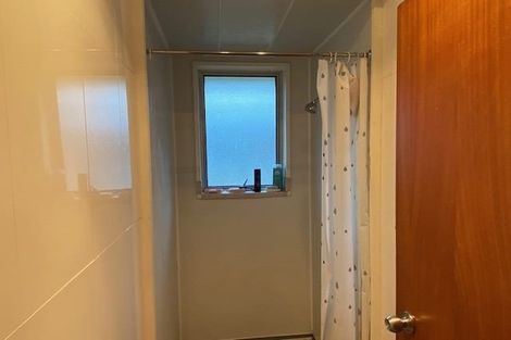 Photo of property in 360 Yaldhurst Road, Russley, Christchurch, 8042