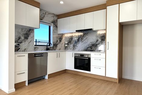 Photo of property in 70 Walters Road, Mount Wellington, Auckland, 1062