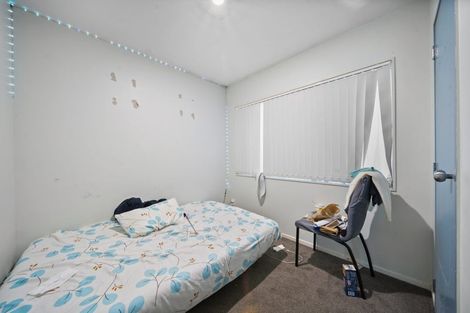 Photo of property in 27 Robertson Road, Favona, Auckland, 2024