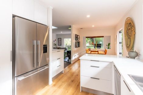 Photo of property in 83 Pleasant Road, Glen Eden, Auckland, 0602