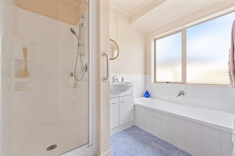 Photo of property in 14 South Road, Waipu, 0510