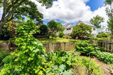 Photo of property in 7 Griffin Road, Maungaturoto, 0520