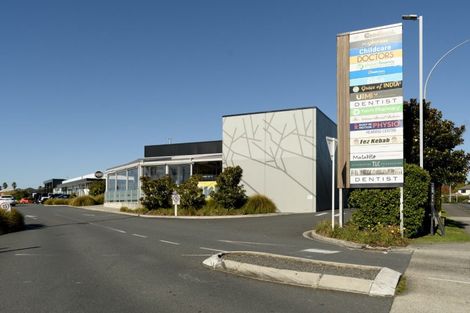 Photo of property in 12 Contour Avenue, Pyes Pa, Tauranga, 3112