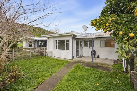Photo of property in 16b Buckley Grove, Paraparaumu, 5032