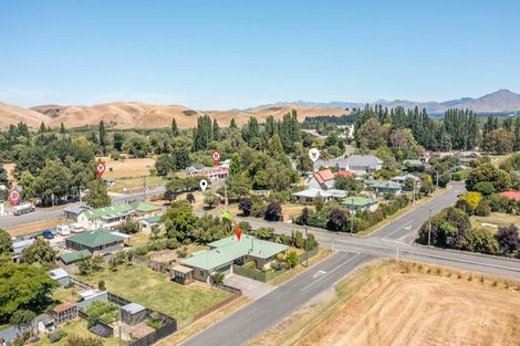 Photo of property in 10 Lowry Street, Waiau, 7332