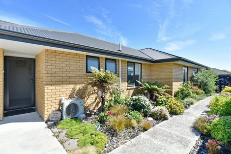 Photo of property in 6/3 Retallick Way, Amberley, 7410