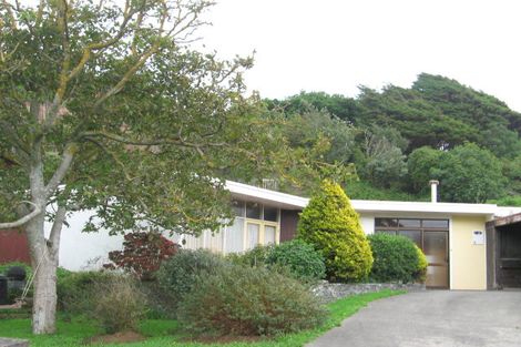 Photo of property in 19 Main Road, Tawa, Wellington, 5028