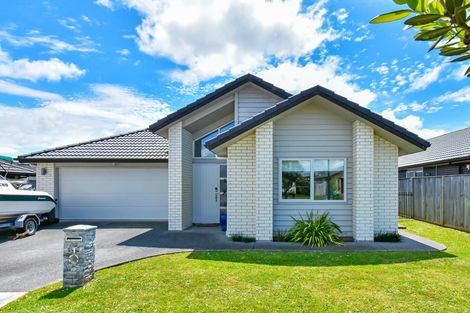 Photo of property in 61 Turnberry Drive, Wattle Downs, Auckland, 2103
