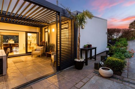 Photo of property in 66a Exploration Way, Whitby, Porirua, 5024