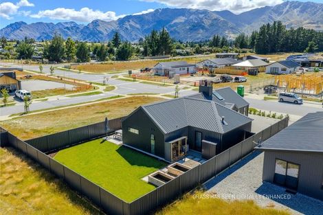 Photo of property in 8 Longview Drive, Lake Hawea, 9382