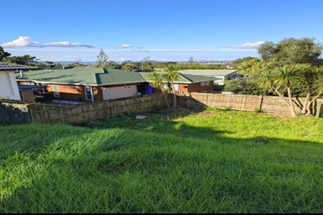 Photo of property in 14 Kokiri Street, Te Atatu South, Auckland, 0610