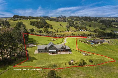 Photo of property in 887 Haruru Road, Wainui, Kaukapakapa, 0873