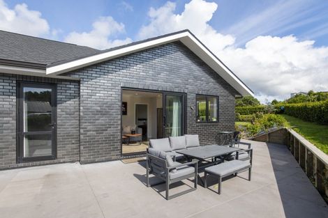 Photo of property in 74 Scarlys Way, Okitu, Gisborne, 4010