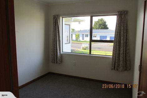 Photo of property in 8a Ford Avenue, Te Kamo, Whangarei, 0112