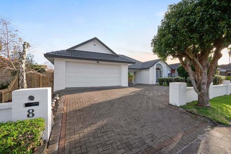 Photo of property in 8 Yarlside Place, Northpark, Auckland, 2013