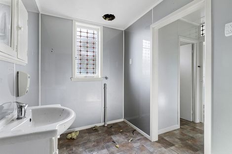 Photo of property in 209 Buckland Road, Mangere East, Auckland, 2024