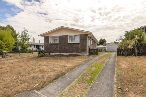 Photo of property in 2 Graham Place, Huntly, 3700