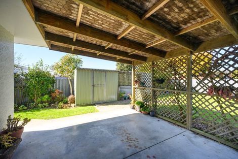 Photo of property in 9 Drury Street, Cloverlea, Palmerston North, 4412