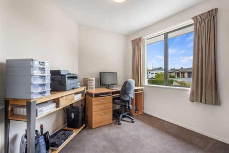 Photo of property in 17 Acacia Avenue, Rangiora, 7400