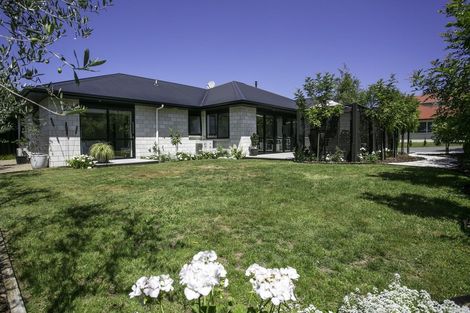 Photo of property in 48b Hamilton Road, Cambridge, 3434