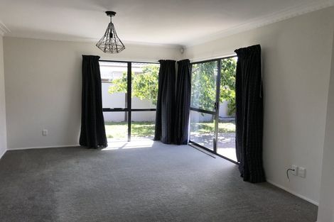 Photo of property in 21 Wentworth Avenue, Papatoetoe, Auckland, 2025