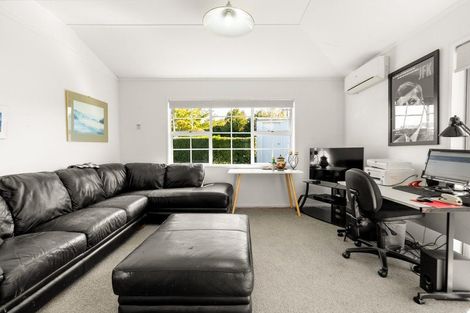 Photo of property in 86 Shakespeare Street, Leamington, Cambridge, 3432