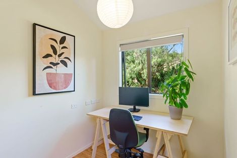 Photo of property in 27 Fincham Road, Raumati Beach, Paraparaumu, 5032