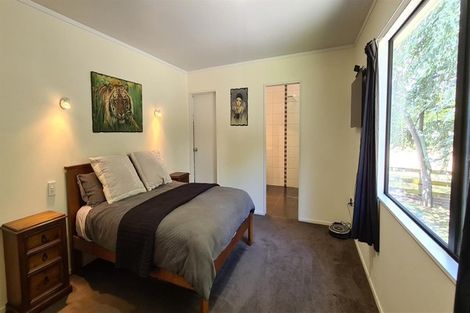 Photo of property in 17 Charlotte Street, Takapau, 4203