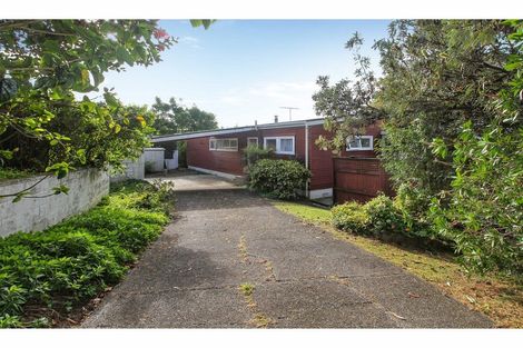Photo of property in 4 Havana Place, Glenfield, Auckland, 0629