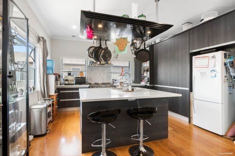 Photo of property in 15 Sawyers Lane, Silverdale, 0932