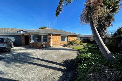 Photo of property in 2b Blake Boulevard, Papamoa Beach, Papamoa, 3118