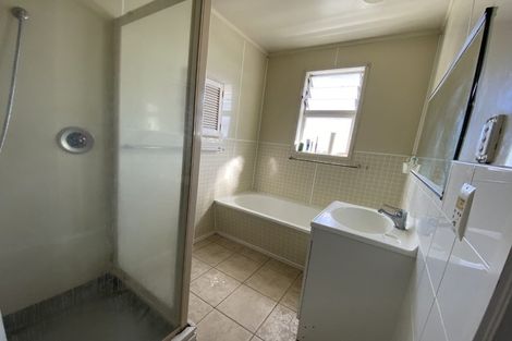 Photo of property in 81 Hepburn Road, Glendene, Auckland, 0602