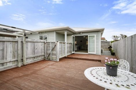 Photo of property in 269 Warspite Avenue, Waitangirua, Porirua, 5024