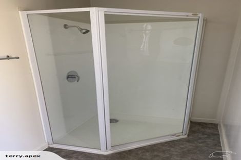 Photo of property in 220 Oxford Street, South Dunedin, Dunedin, 9012