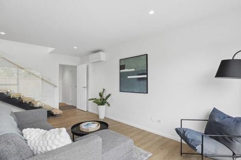 Photo of property in 10 Magazine Road, Mosgiel, 9092