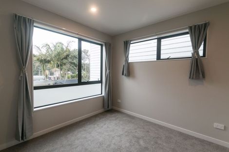 Photo of property in 82 Salisbury Road, Birkdale, Auckland, 0626