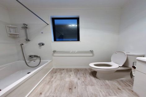 Photo of property in 12a June Place, Torbay, Auckland, 0630