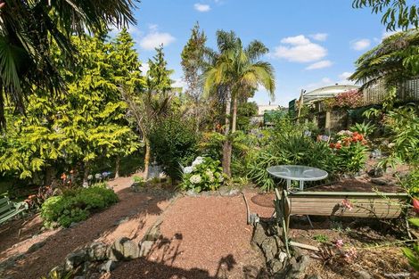 Photo of property in 14 Sunhill Road, Sunnyvale, Auckland, 0612