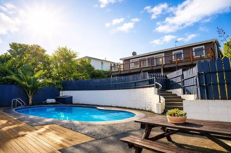 Photo of property in 50 Kimihia Road, Huntly, 3700