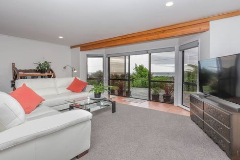 Photo of property in 83 Main South Road, Karoro, Greymouth, 7805