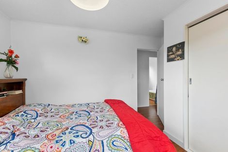 Photo of property in 60 Hathaway Avenue, Karori, Wellington, 6012