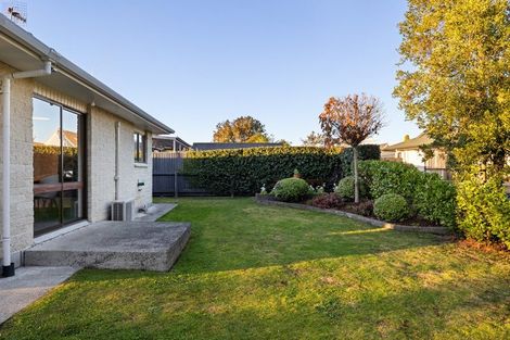 Photo of property in 32 Redwood Grove, Hokowhitu, Palmerston North, 4410