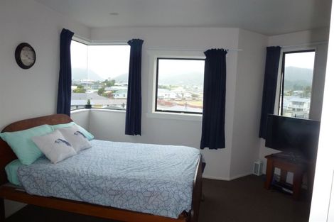 Photo of property in 12 Shelley Street, Greymouth, 7805