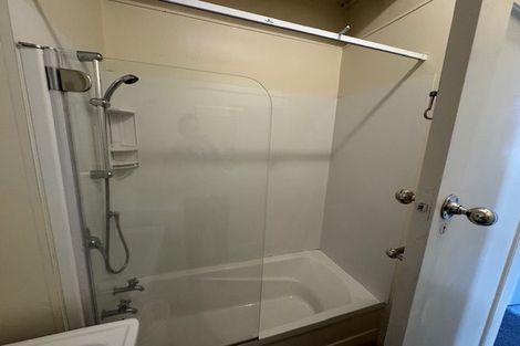 Photo of property in Elms Court Flats, 8/367 The Terrace, Te Aro, Wellington, 6011