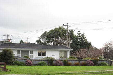 Photo of property in 794 Queens Drive, Waikiwi, Invercargill, 9810