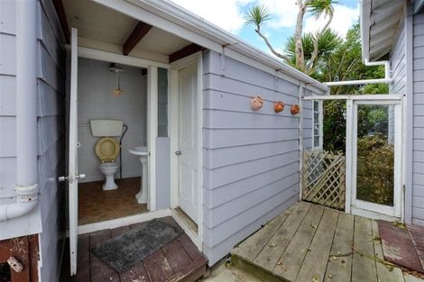Photo of property in 43 Seaview Road, Brighton, Dunedin, 9035